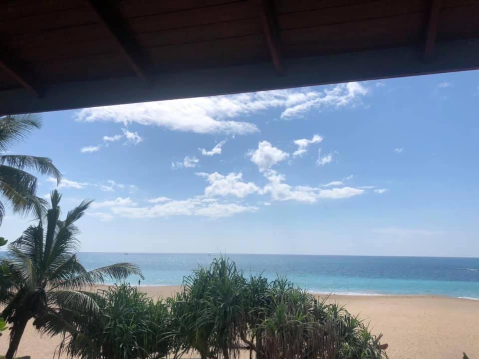 Sea Crest Beach Villa Амбаланґода Екстер'єр фото