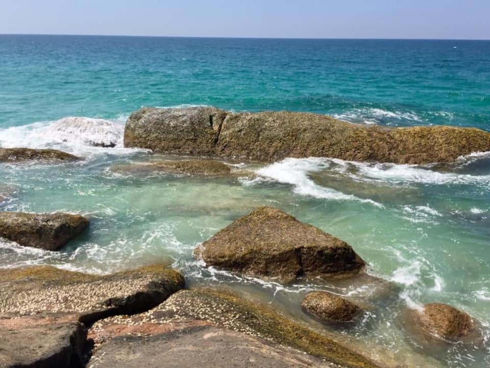 Sea Crest Beach Villa Амбаланґода Екстер'єр фото